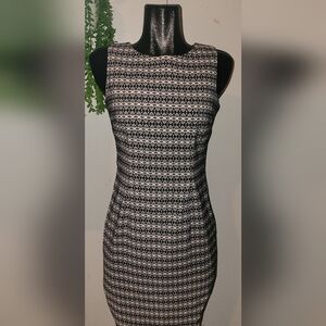 Mario Serrani B/W pattern dress Size 6